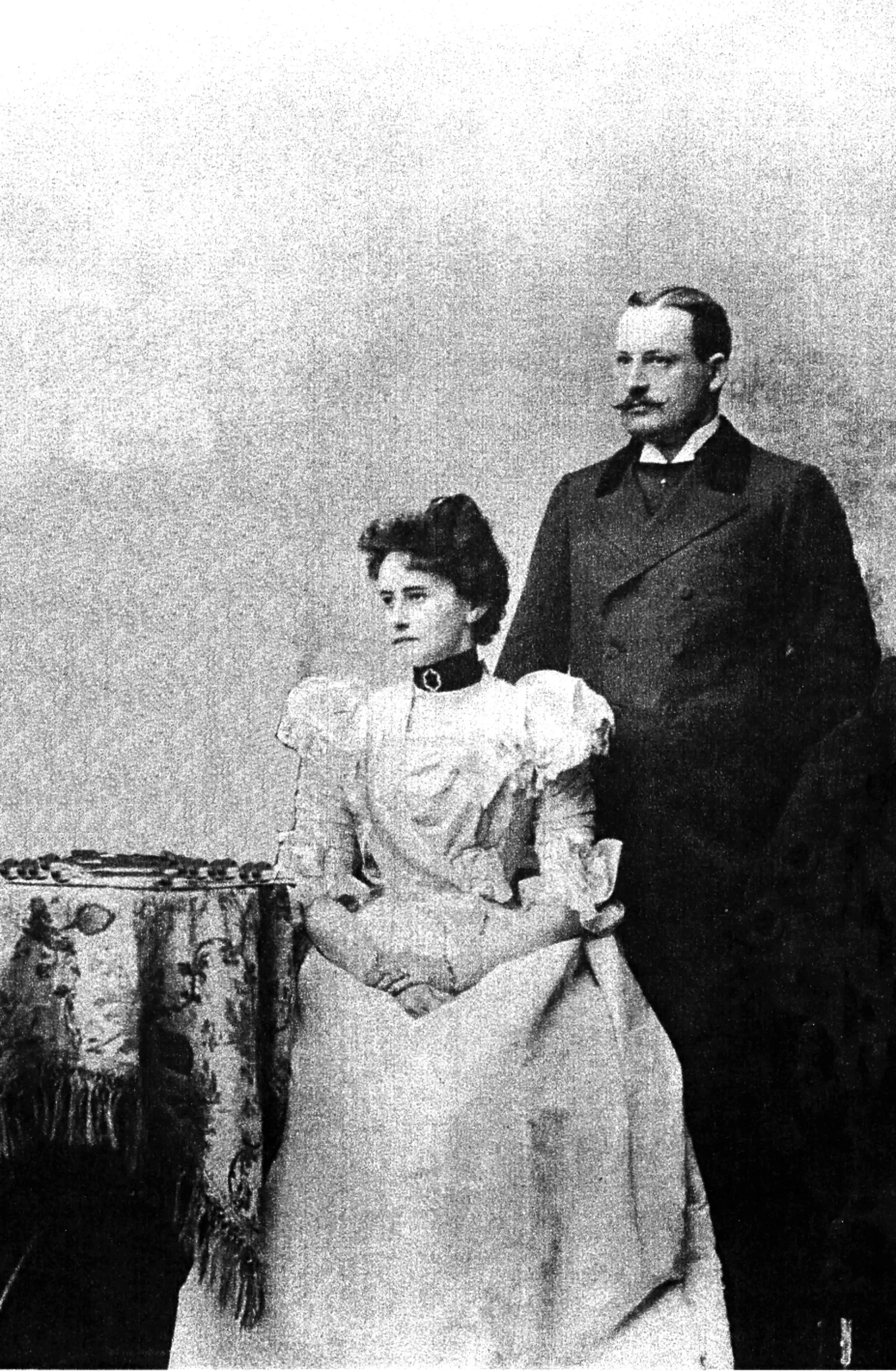 04 04 Hugo und Martha Nathan b sw